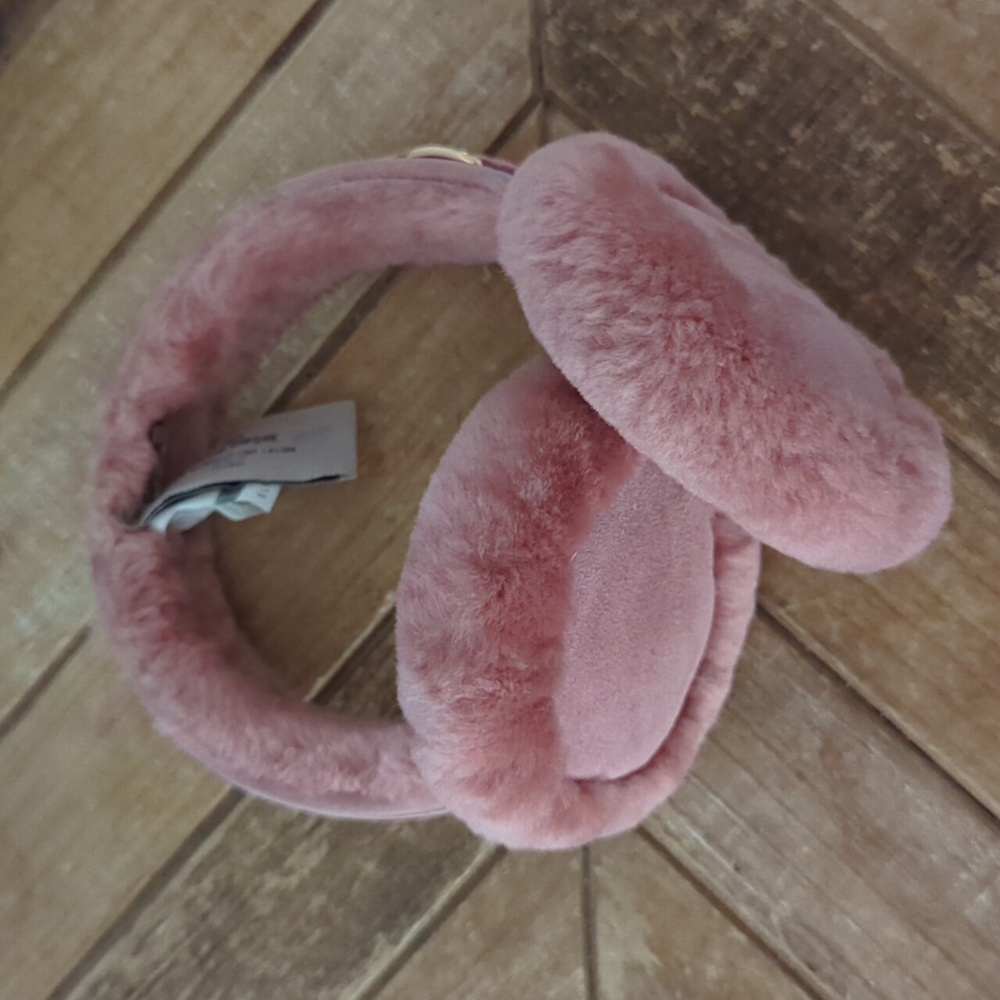 Ugg ear muffs